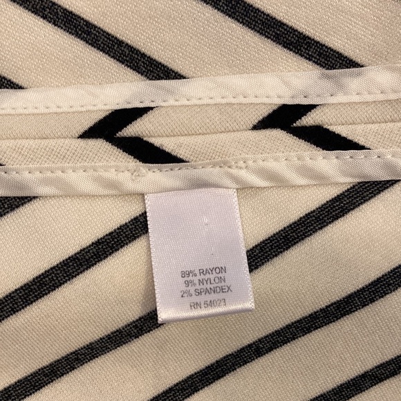 Banana Republic Black and White Chevron Dress - Picture 6 of 8